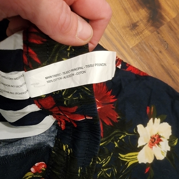 Floral Aloha Hawaiian Shorts - Picture 3 of 7